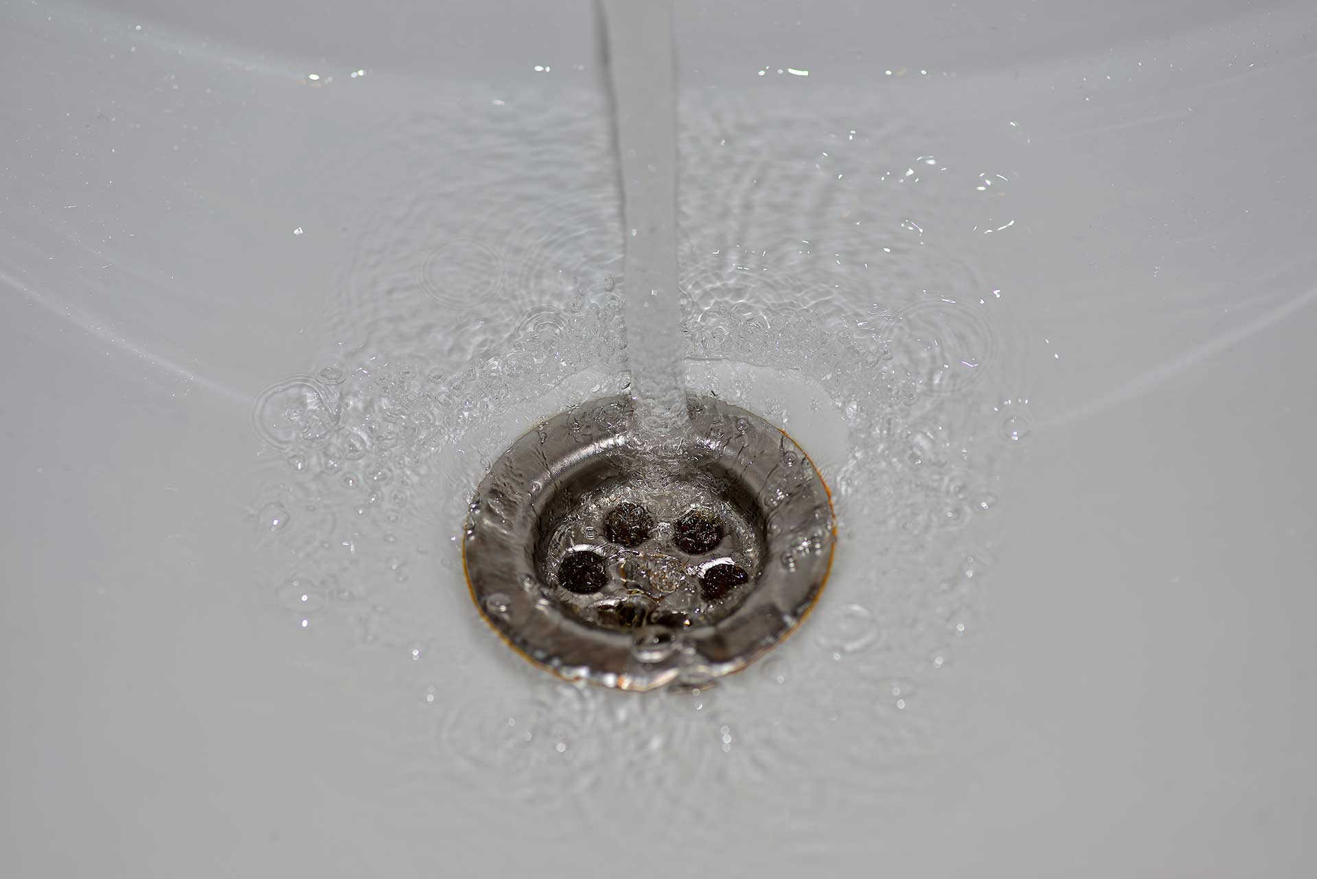 A2B Drains provides services to unblock blocked sinks and drains for properties in Muswell Hill.